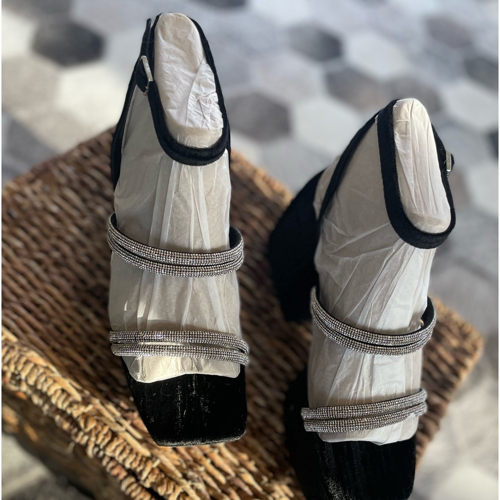Circus by Sam Edelman velvet platform heels